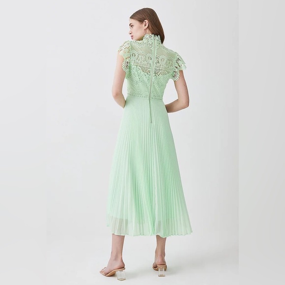 NWT Karen Millen Guipure Lace Pleated Skirt Midi Dress. Sold Out! - Picture 16 of 16